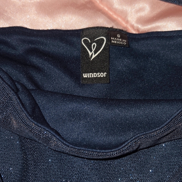 Elegant Windsor Navy Blue Off-Shoulder Dress - Picture 2 of 6